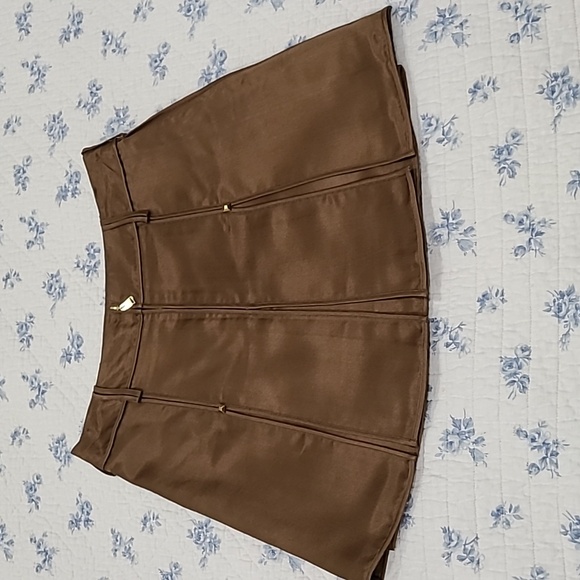 Vintage louis vuitton silk skirt with zipper and studs - Picture 4 of 6